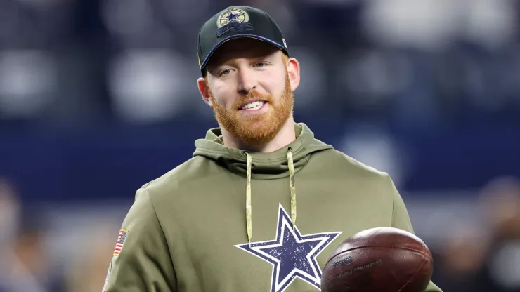 Cooper Rush #10 of the Dallas Cowboys warms up prior to a game against the Indianapolis Colts at AT&T Stadium on December 04, 2022.
