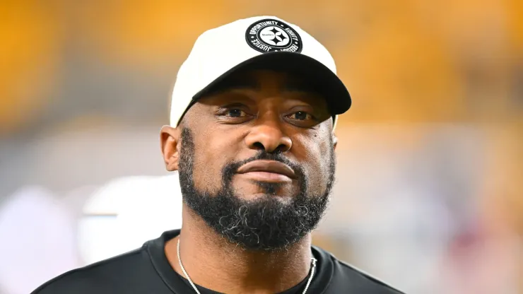 Mike Tomlin head coach of the Pittsburgh Steelers
