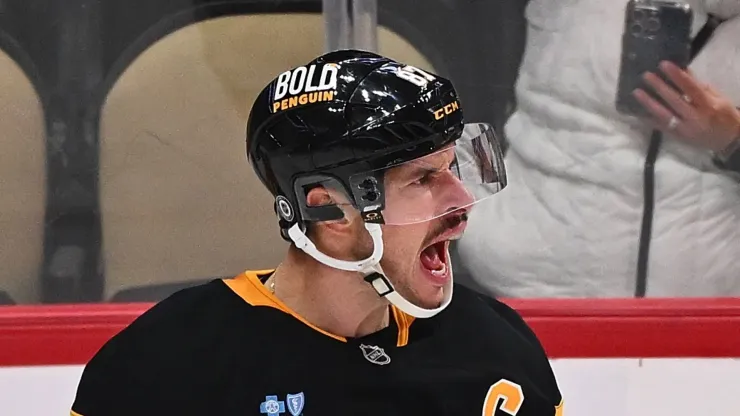 Sidney Crosby #87 of the Pittsburgh Penguins reacts after scoring his 600th career goal in the second period during the game at PPG PAINTS Arena on November 23, 2024 in Pittsburgh, Pennsylvania.
