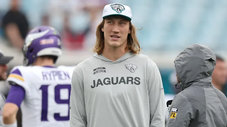 Trevor Lawrence #16 of the Jacksonville Jaguars looks on before the game against the Minnesota Vikings at EverBank Stadium on November 10, 2024 in Jacksonville, Florida.
