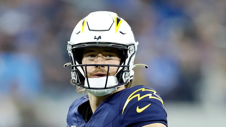 Justin Herbert #10 of the Los Angeles Chargers looks to throw a pass against the Baltimore Ravens during the first quarter in the game at SoFi Stadium on November 25, 2024 in Inglewood, California.
