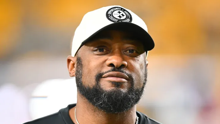 Mike Tomlin head coach of the Pittsburgh Steelers
