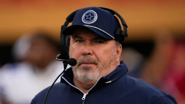 Mike McCarthy head coach of the Dallas Cowboys
