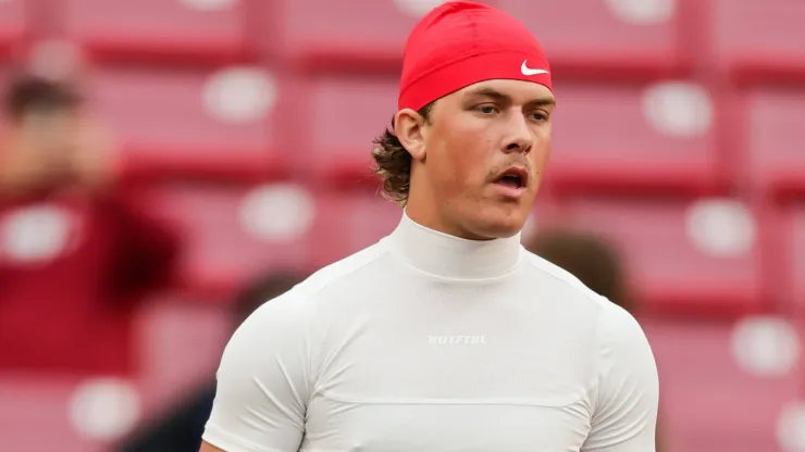 Ole Miss vs Arkansas Nov 2 November 2, 2024: Rebels QB Jaxson Dart 2 makes his way onto the field to begin warm ups. Ole Miss defeated Arkansas 63-31cin Fayetteville, AR.
