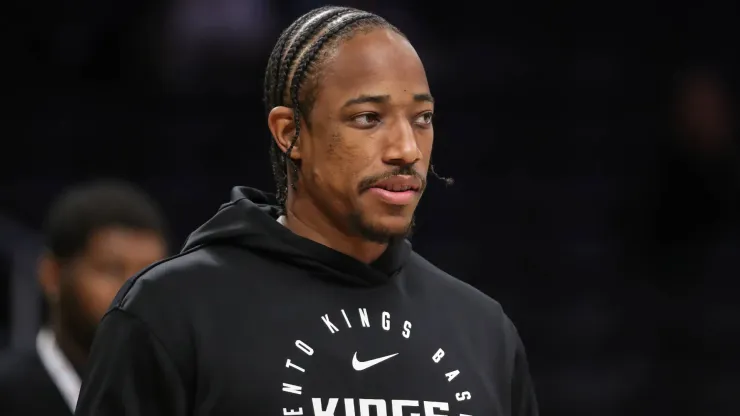 Sacramento Kings forward DeMar DeRozan (10) before the Sacramento Kings vs Los Angeles Lakers game at Crypto.com Arena
