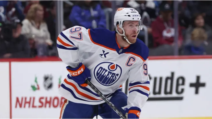 Connor McDavid #97 of the Edmonton Oilers controls the puck against the Colorado Avalanche in the third period at Ball Arena on November 30, 2024 in Denver, Colorado. 
