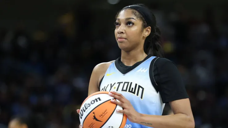 Angel Reese (5 Chicago Sky) looks on during the game between the Chicago Sky and Connecticut Sun on Saturday May 25, 2024 
