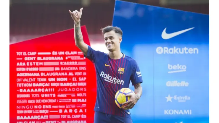 ¡BIENVENIDO, PHILIPPE! Coutinho fue presentado en el Camp Nou.
