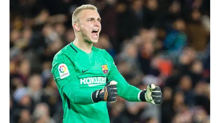 EL SÚPER SUPLENTE. Cillessen demuestra que el Barcelona puede jugar tranquilo sin ter Stegen.
