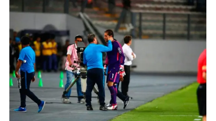 El arquero podría perder su lugar en la Selección previo al comienzo del Mundial.
