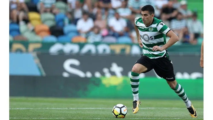 Rodrigo Battaglia con la camiseta de Sporting de Lisboa.
