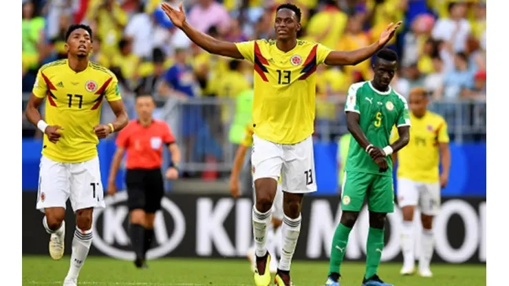 Colombia líder a octavos, gracias a la cabeza de Yerry Mina