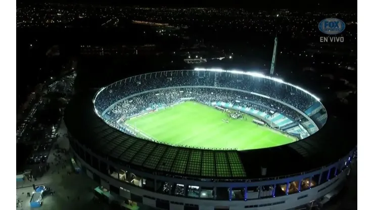 El Cilindro de Avellaneda explotó cuando salió Racing ante River