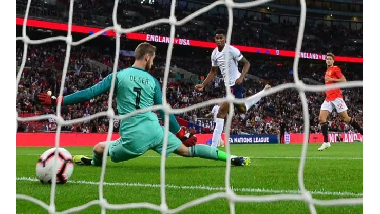 Ataque perfecto: Kane abrió el campo, Shaw puso un pase perfecto y gol de Rashford