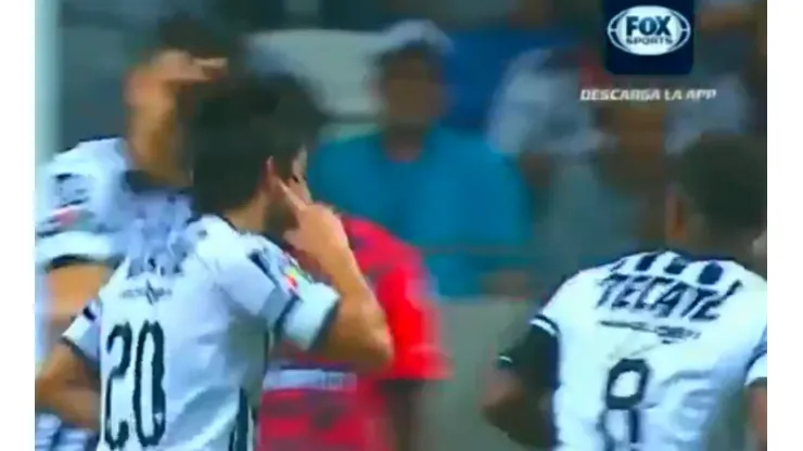 ¡Qué golazo! Pizarro la clavó en el ángulo para Rayados