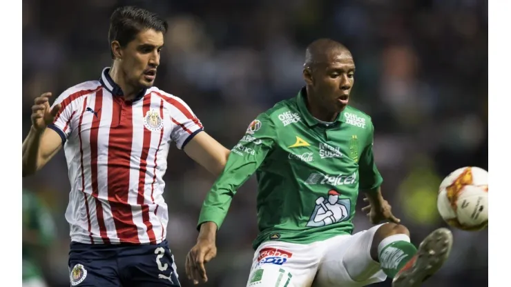 León goleó a unas Chivas que penan hasta en los amistosos