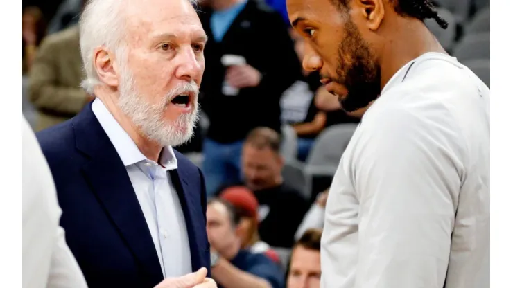 ¡Enemigos! Kawhi Leonard responde las acusaciones de Gregg Popovich