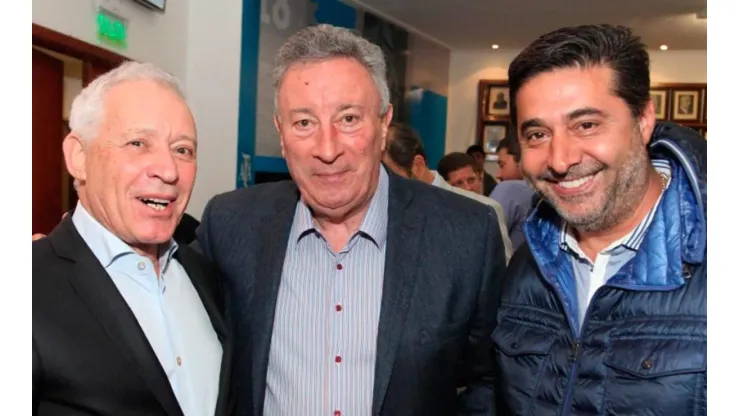 El presidente de Racing junto a Luis Segura en AFA.
