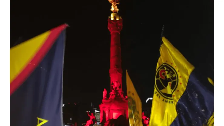 El Ángel se pinta de amarillo y los americanistas copan las calles de la ciudad