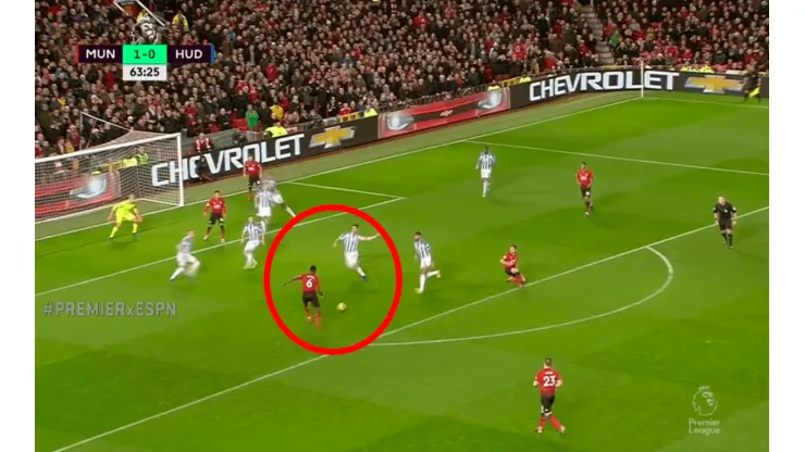 ¡Para Mou que lo mira por TV!: Tremendo golazo del Manchester United