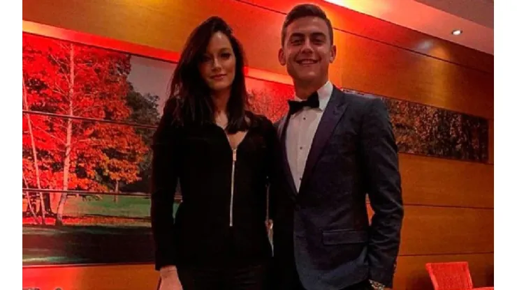 Oriana y Dybala en la fiesta de fin de año de la Juventus.
