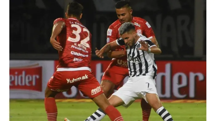 San Martín de Tucumán vs Talleres por el Torneo de verano.
