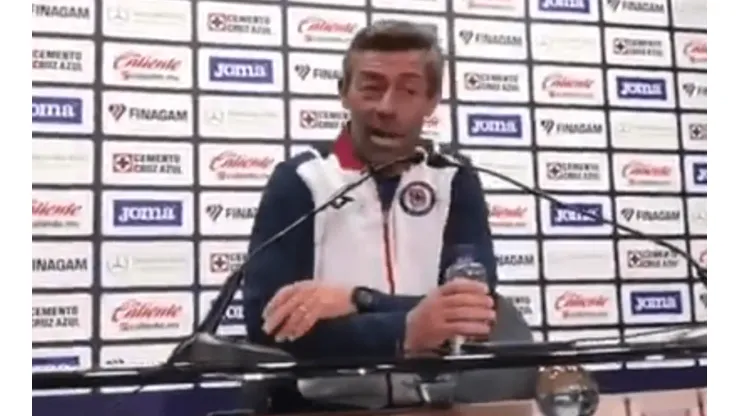 Caixinha no se quedó callado con los dichos de Montoya.
