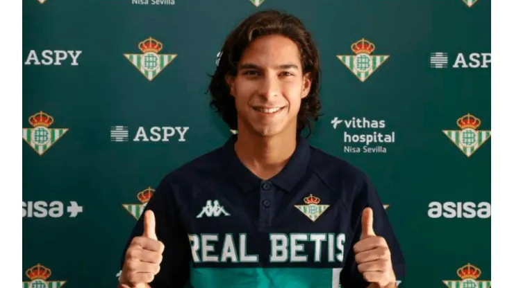 Diego Lainez fue presentado de manera oficial en el Betis: "Es un gran club"