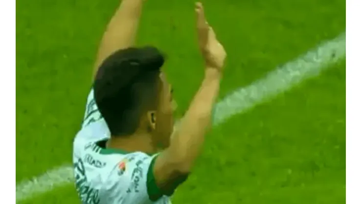 Ley del ex al instante y pidió perdón: golazo de Mena a Cruz Azul