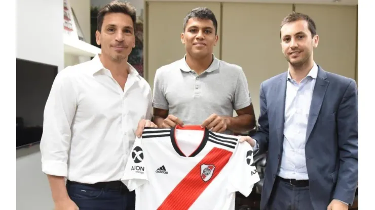 Rojas, presentado como nuevo jugador de River.
