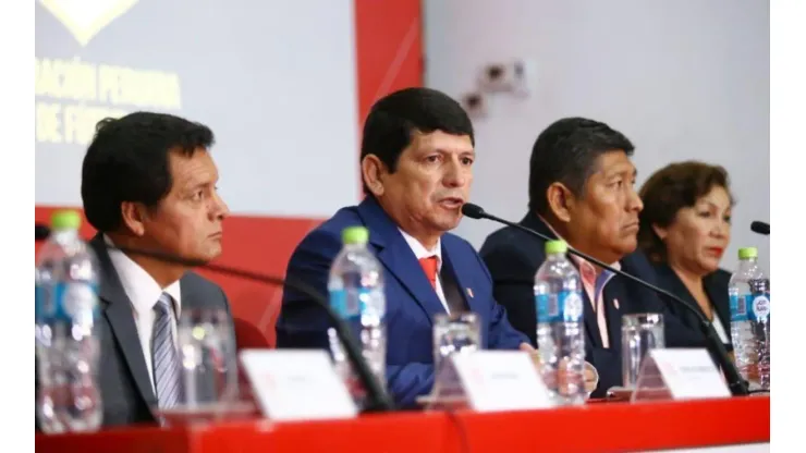 Malas noticias: Lozano confirmó que Conmebol investiga a la FPF