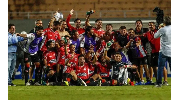 Foto de los jugadores de River de Uruguay.
