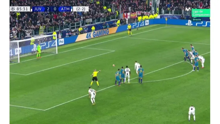 ¡El Bicho, señores! ¡Cristiano metió su triplete de penal para el 3-0 de Juventus!