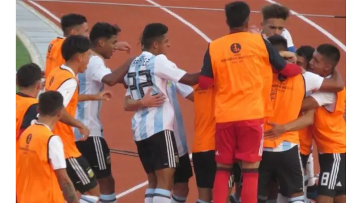 En la Selección Argentina sub-17 hay un jugador que se compara con Centurión