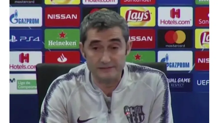 Ernesto Valverde en conferencia de prensa.
