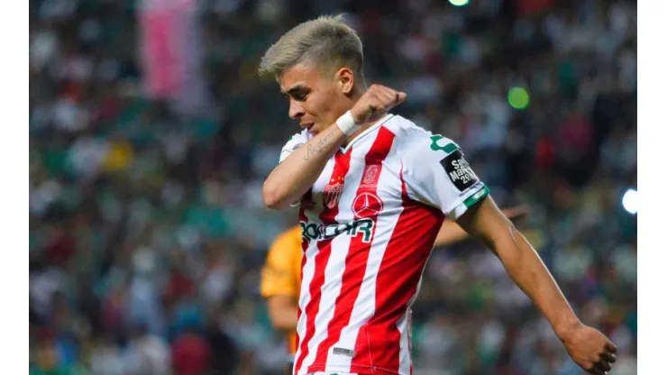 Necaxa ya mira a otro argentino por si se va Brian Fernández