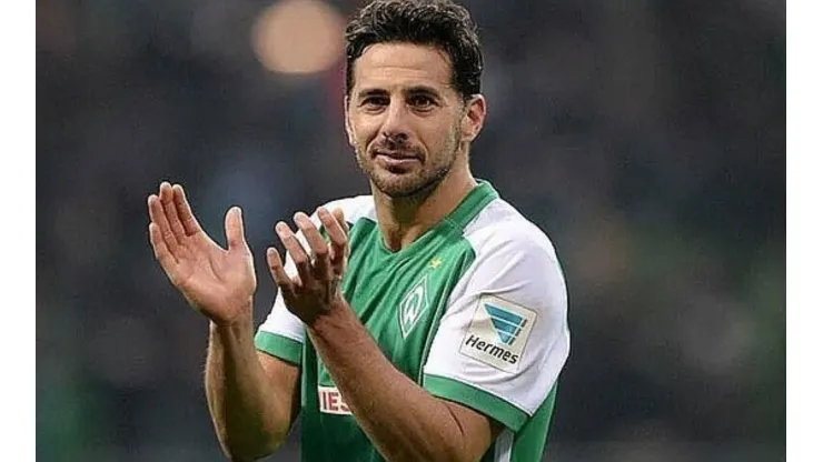 ¡Es un ídolo! Claudio Pizarro renovó y los hinchas al enterarse se emocionaron más de la cuenta