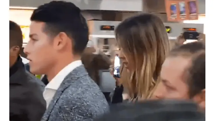 La primera imagen de James y Shannon juntos tras su llegada a Bogotá