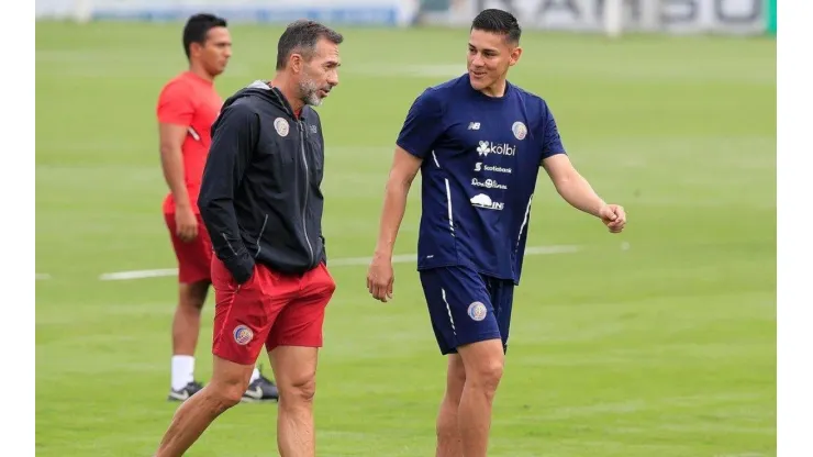 Los elogios de Gustavo Matosas para dos jugadores de la Selección peruana de fútbol