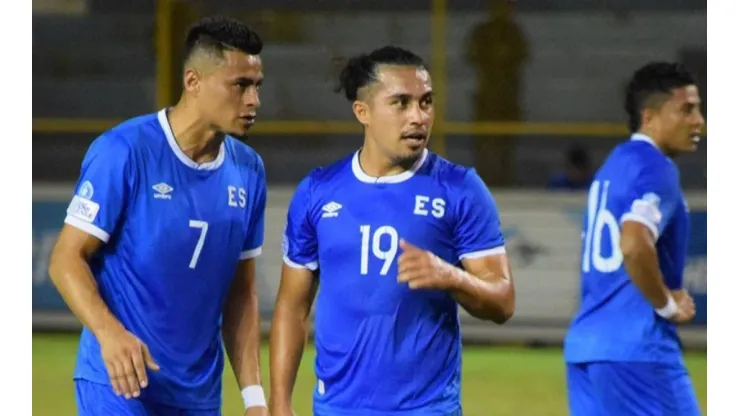 Curazao vs. El Salvador por la Copa Oro.
