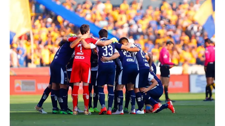 Desde Europa vienen por una figura de Rayados