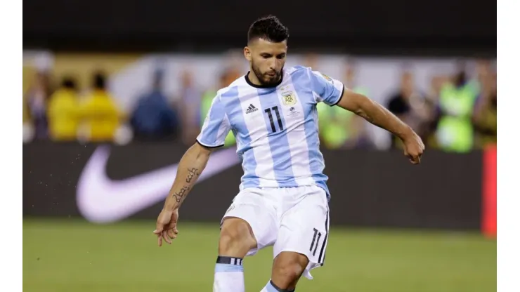 El "like" de Agüero a una joven promesa de México