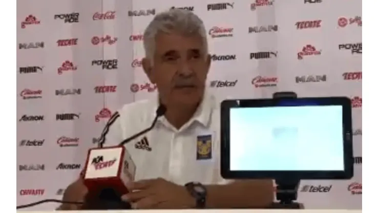 "Yo nunca me meto con los jugadores rivales": Ferretti disparó contra Boy