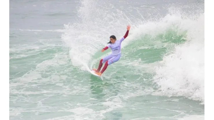 Rosas fue subcampeona del WSL/QS de Punta Lobos 2017 con solo 15 años.
