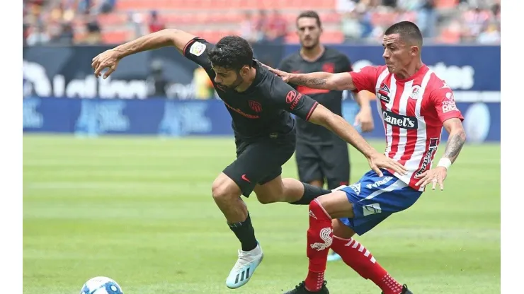 El Atlético de Madrid venció al de San Luis y Héctor Herrera fue ovacionado