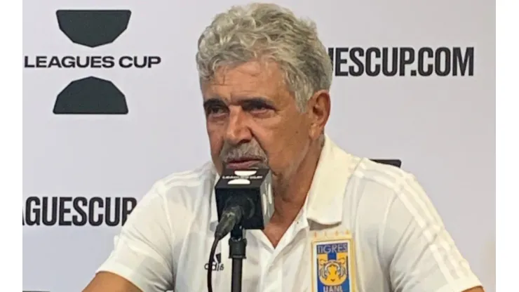 Ferretti trolleó al América por los autogoles