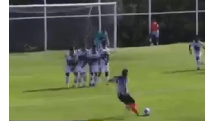 Urretavizcaya volvió con un golazo para Rayados Sub 20