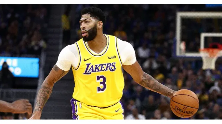 Gerencia de los Lakers molestó a Anthony Davis durante todo el verano