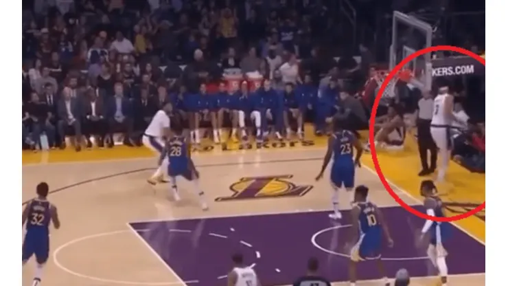 Video: JaVale McGee fingió una lesión y troleó a los Warriors de la forma más diabólica