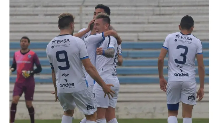 Cómo ver en vivo Brown de Puerto Madryn vs. Mitre por la Primera Nacional